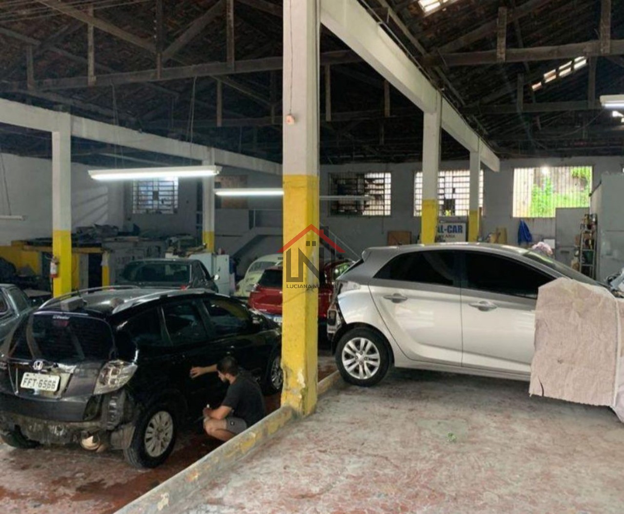 Galpão Comercial de Alto Padrão para Locação na Vila Mariana, São Paulo-SP: 600m², 1 Sala, 1 Banheiro e 7 Vagas de Garagem