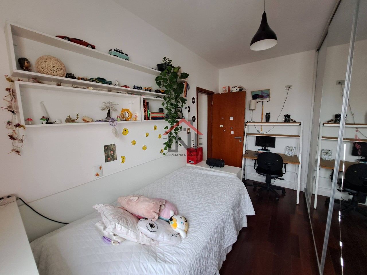 Apartamento à venda em SP: 3 quartos, 1 suíte, 3 banheiros, 3 vagas. Venha conhecer na Vila Dom Pedro I!