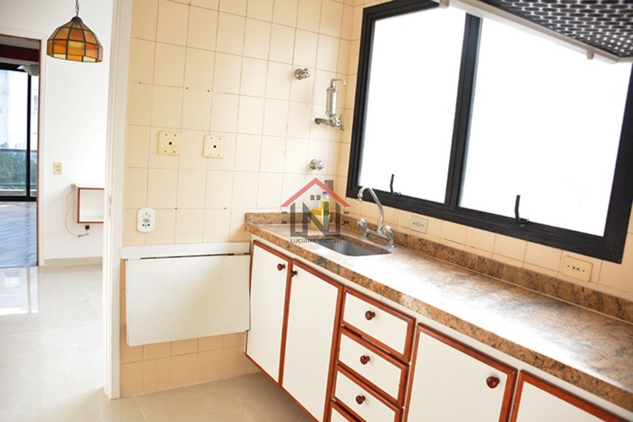 Imperdível! Apartamento de Luxo em São Paulo-SP, 3 quartos, 3 suítes, 3 vagas no Jardim Monte Verde - 195m². Confira já!
