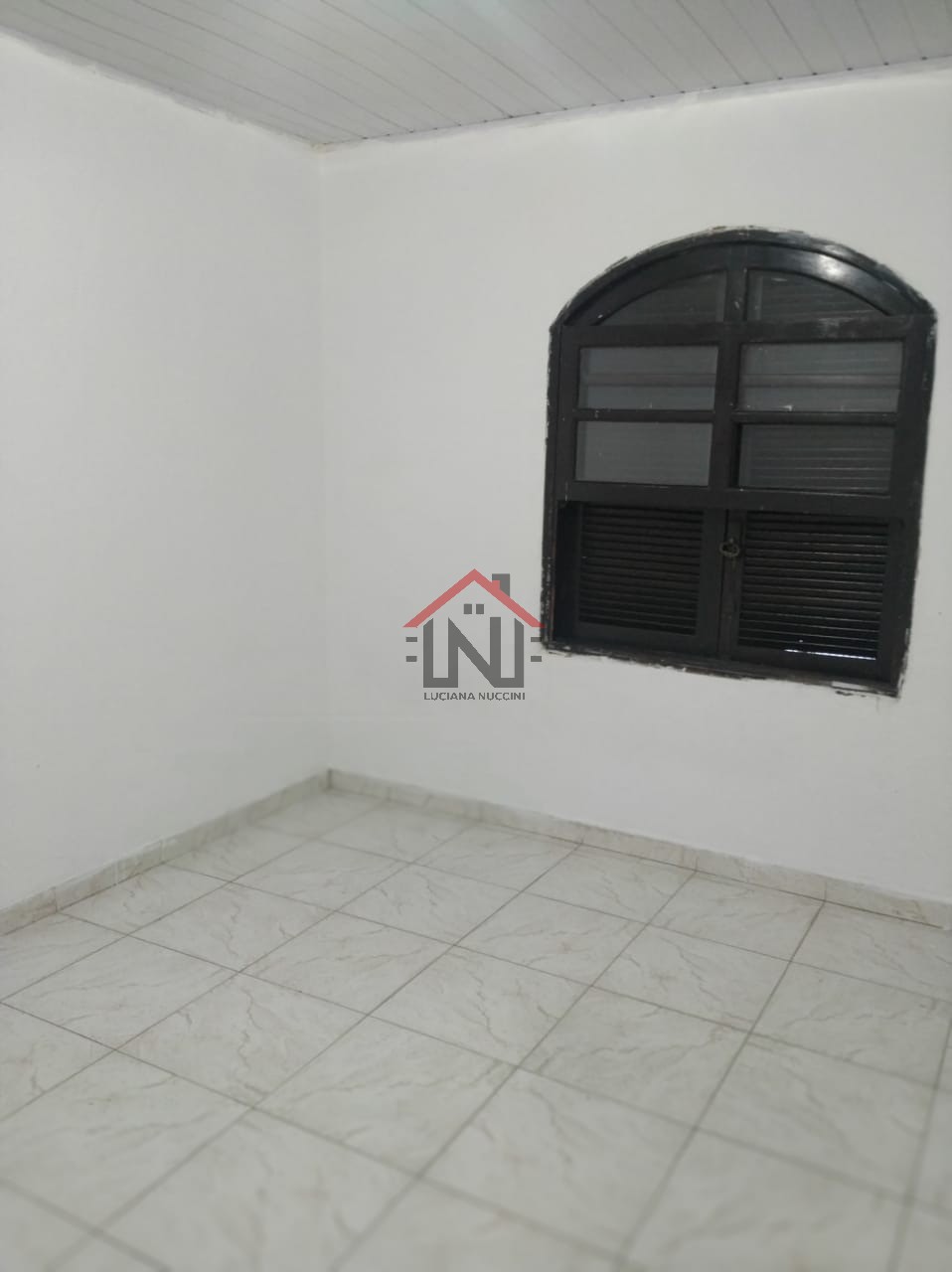 Imperdível oportunidade: Casa à venda em São Paulo-SP, Vila Liviero, 4 quartos, 1 sala, 3 banheiros, 1 vaga, 130m².