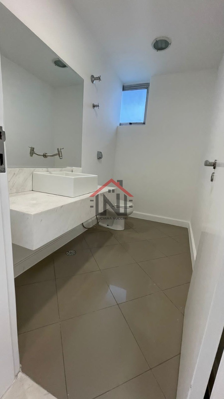 Conjunto Comercial à Venda ou Locação no Brooklin Paulista, São Paulo - 140m², 1 Sala, 1 Banheiro e 3 Vagas de Garagem