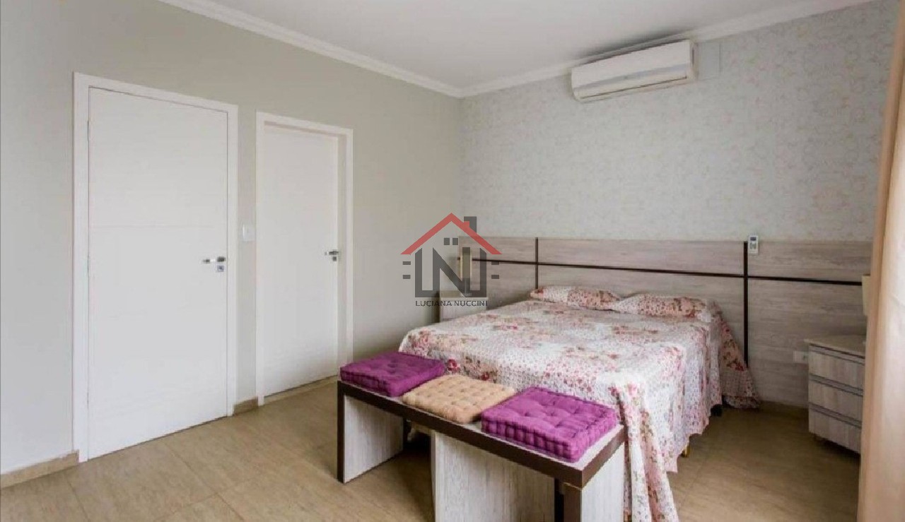 Sobrado Residencial à Venda no Ipiranga, São Paulo: 2 Suítes, 3 Salas, 2 Vagas - Imperdível Oportunidade!