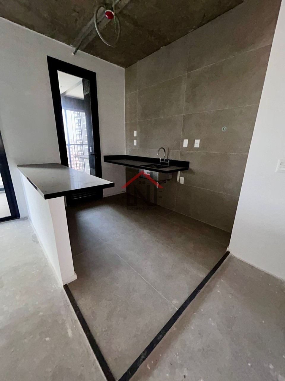 Apartamento à venda em São Paulo-SP, Jardim das Acácias: 3 quartos, 1 suíte, 2 banheiros, 105m², 2 vagas de garagem.