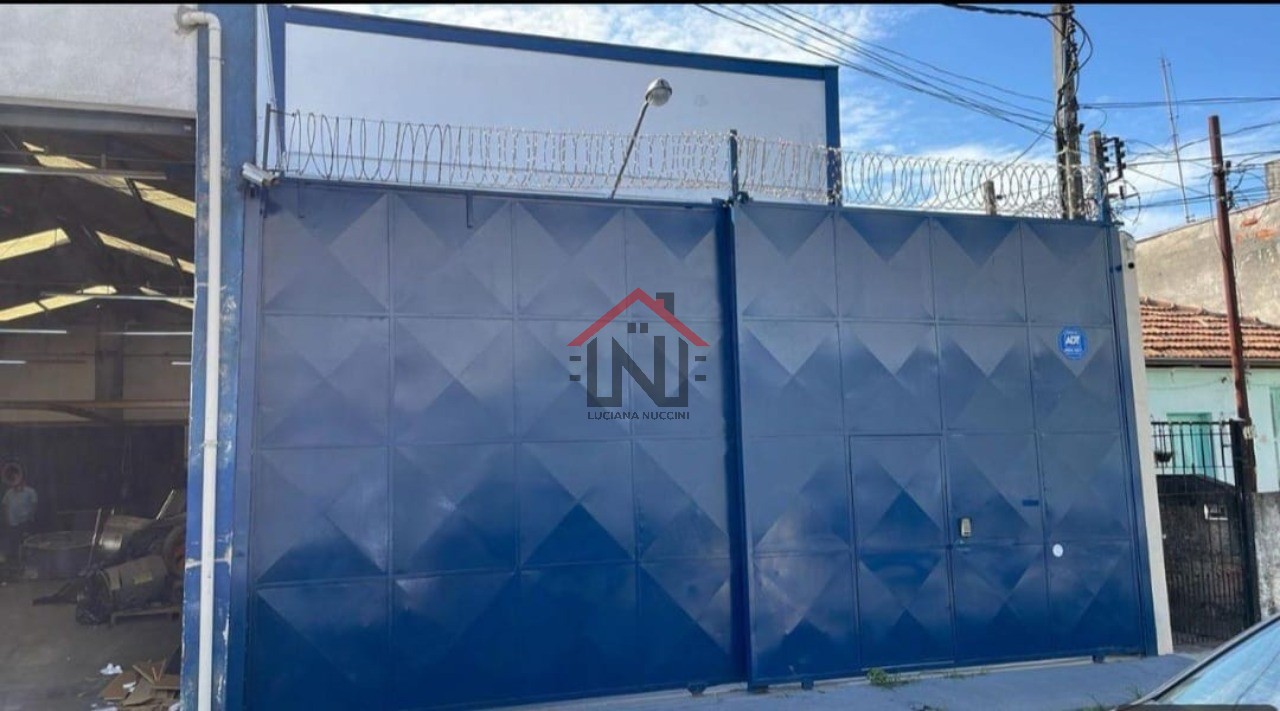 Galpão industrial para locação em São Paulo-SP, Vila Carioca: 1 sala, 4 banheiros, 2 vagas de garagem, 329m². Aproveite!