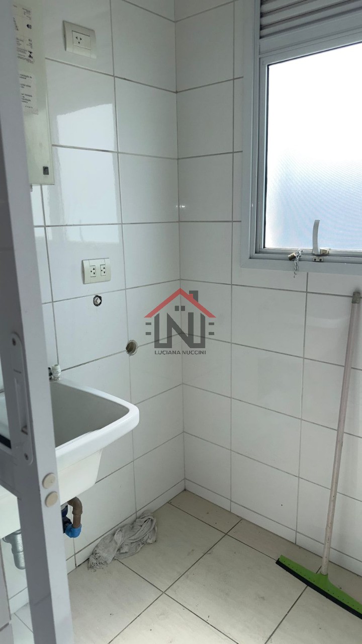 Apartamento à venda em São Paulo-SP, Vila Guarani (z Sul): 2 quartos, 1 sala, 2 banheiros, 1 vaga de garagem!