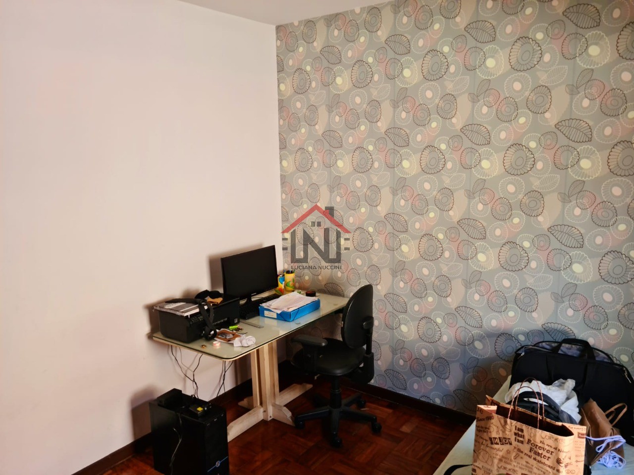 Imperdível: Casa à venda em São Paulo-SP, bairro Interlagos! 2 quartos, 1 suíte, 1 sala, 3 banheiros, 2 vagas, 80m². Confira!