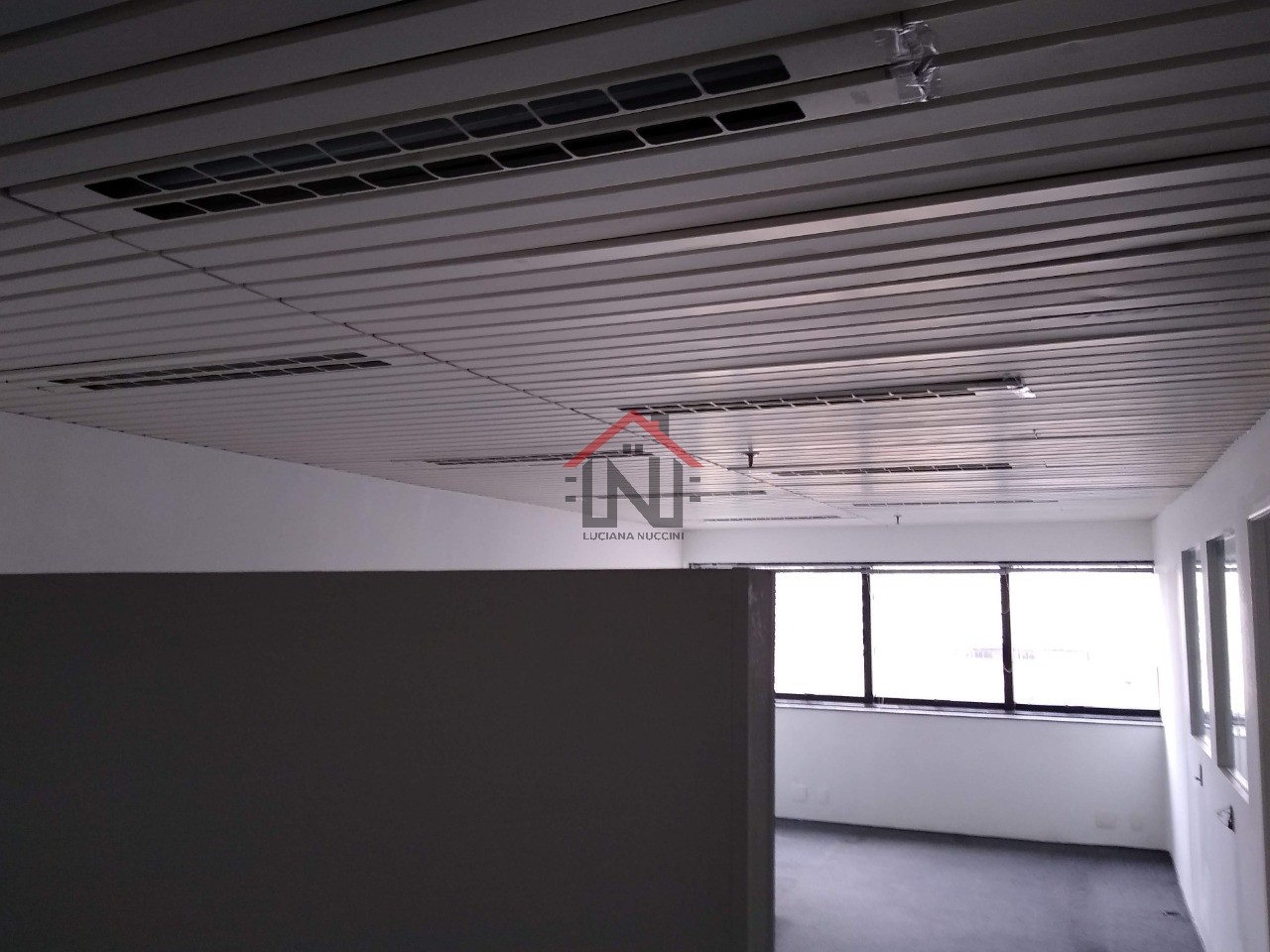 Conjunto Comercial de Alto Padrão Para Locação no Jardim Paulista, São Paulo-SP: 1 Sala, 3 Banheiros, 2 Vagas, 80,21 m².