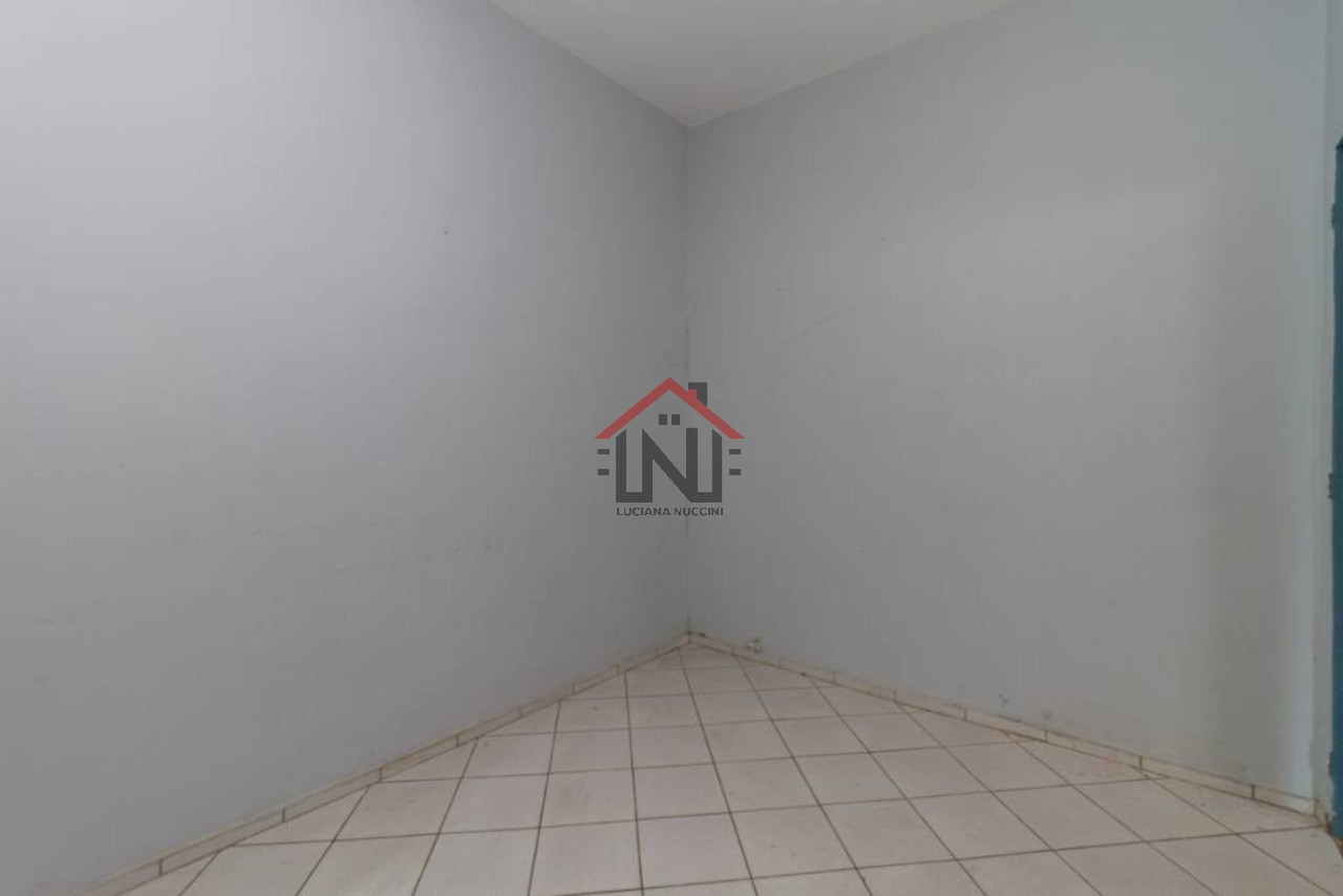 Casa à venda em Perdizes, São Paulo-SP: 3 quartos, 2 quintais, 2 banheiros, 3 vagas, 400m² de área. Aproveite!