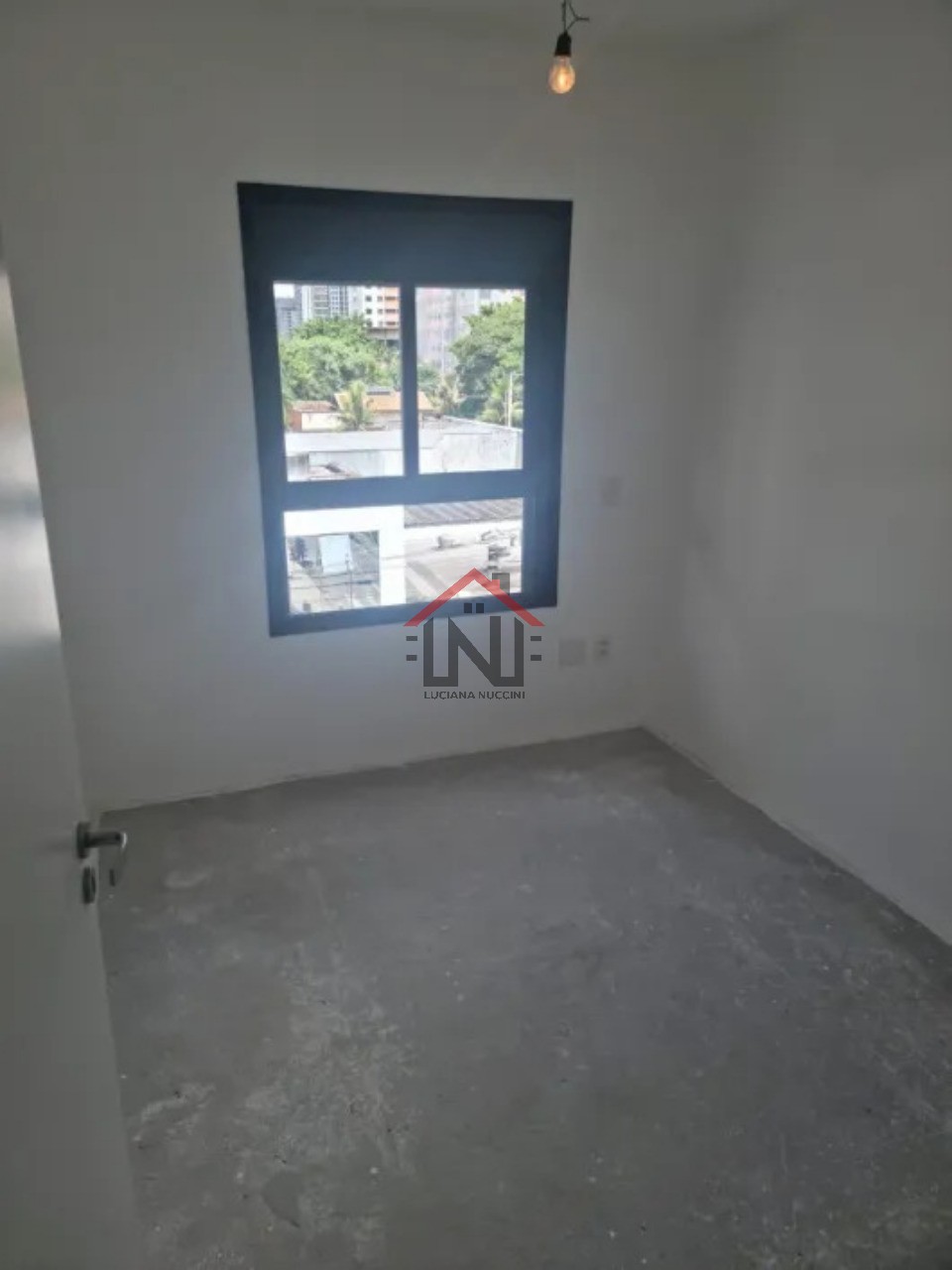 Apartamento à venda em Indianópolis, São Paulo-SP! 1 quarto, 1 sala, 1 banheiro, 29m². Venha conferir!