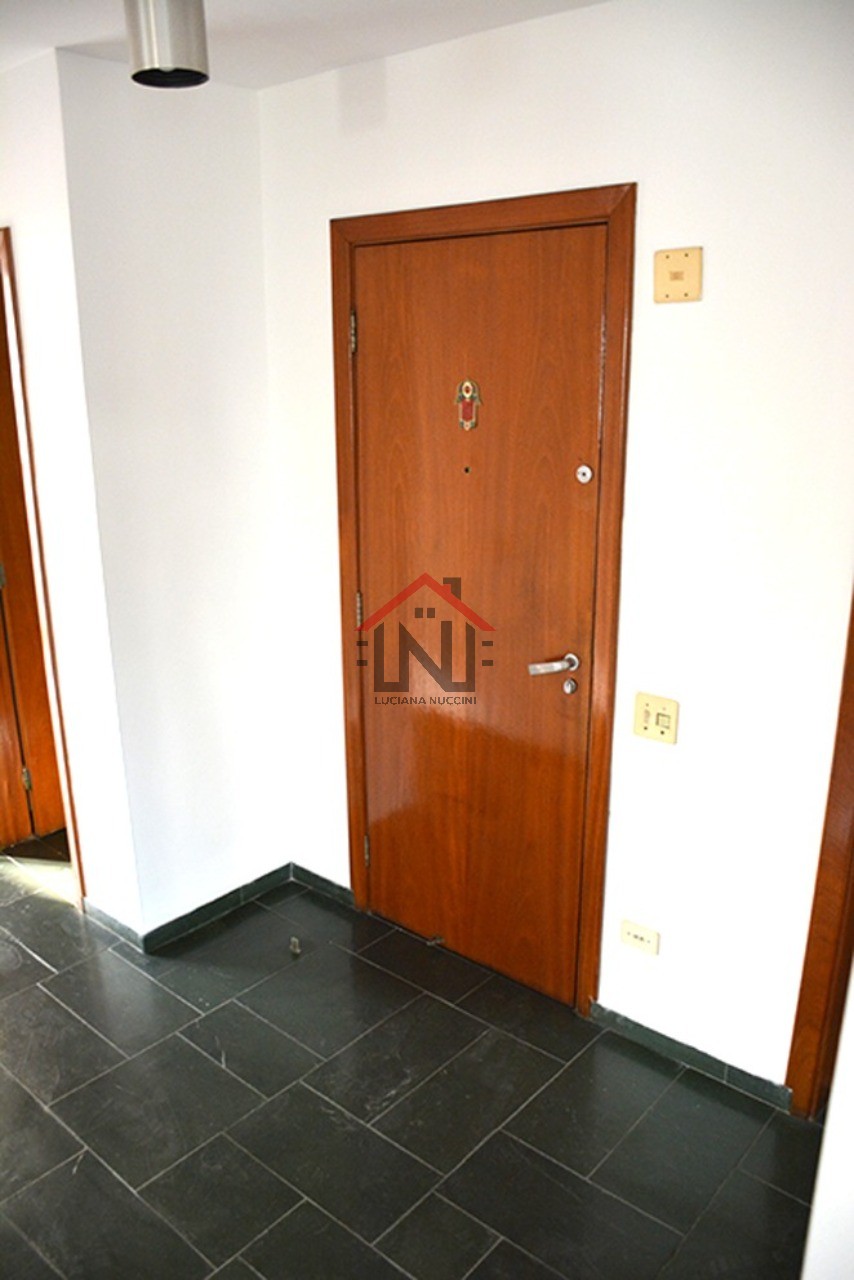 Imperdível! Apartamento de Luxo em São Paulo-SP, 3 quartos, 3 suítes, 3 vagas no Jardim Monte Verde - 195m². Confira já!