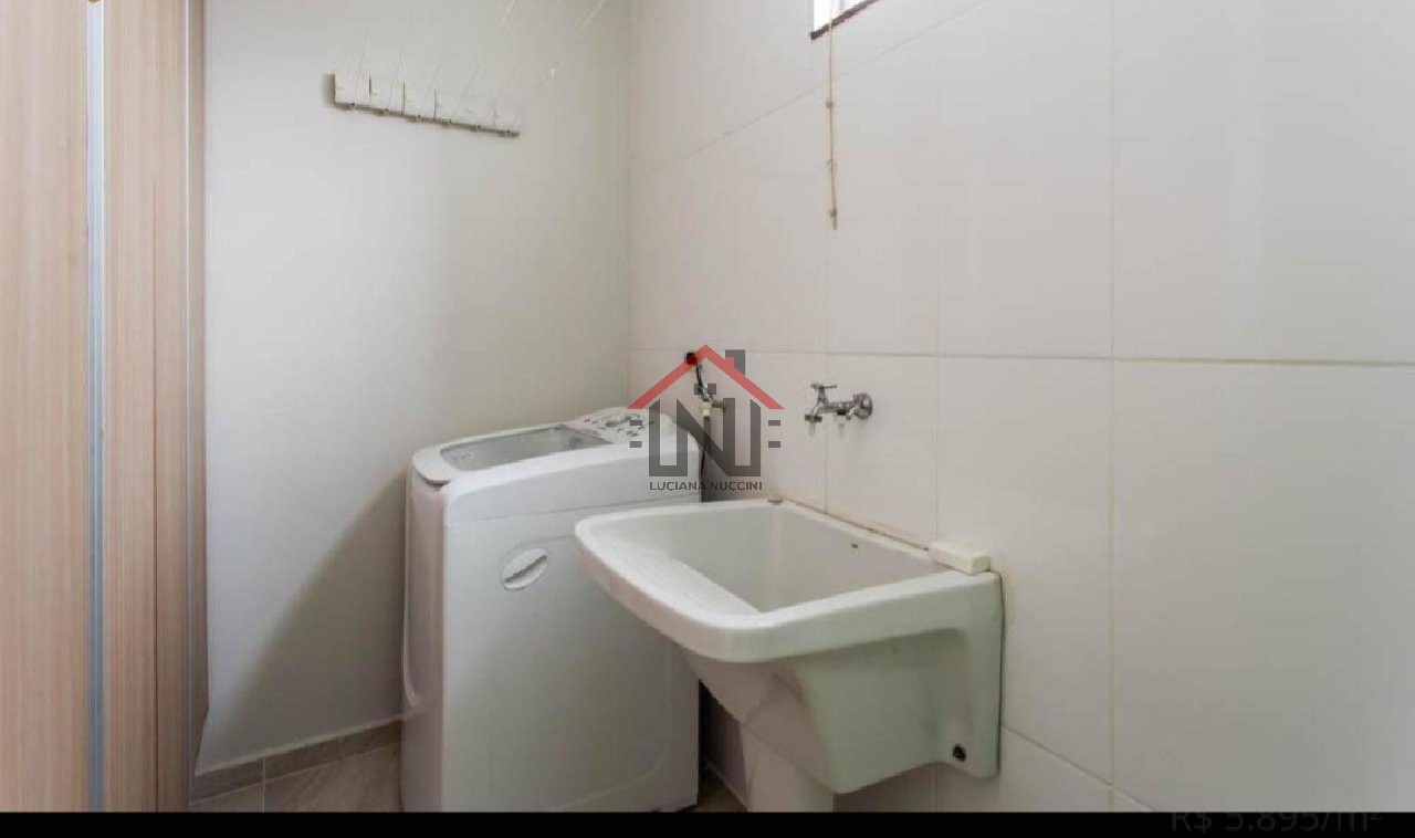 Sobrado Residencial à Venda no Ipiranga, São Paulo: 2 Suítes, 3 Salas, 2 Vagas - Imperdível Oportunidade!