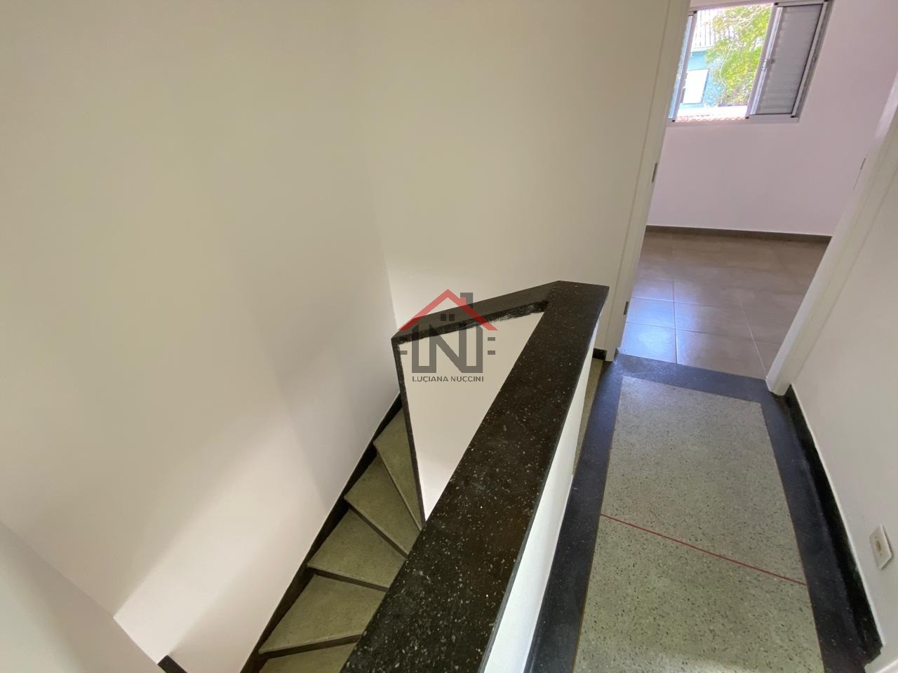 Casa para locação no Planalto Paulista, São Paulo-SP: 2 quartos, 1 sala, 2 banheiros, 1 vaga de garagem.