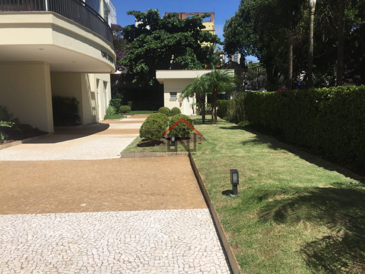 Imperdível! Apartamento à venda no Ipiranga, São Paulo-SP, com 3 quartos, 1 suíte, 1 sala, 3 banheiros, 2 vagas e 108m²