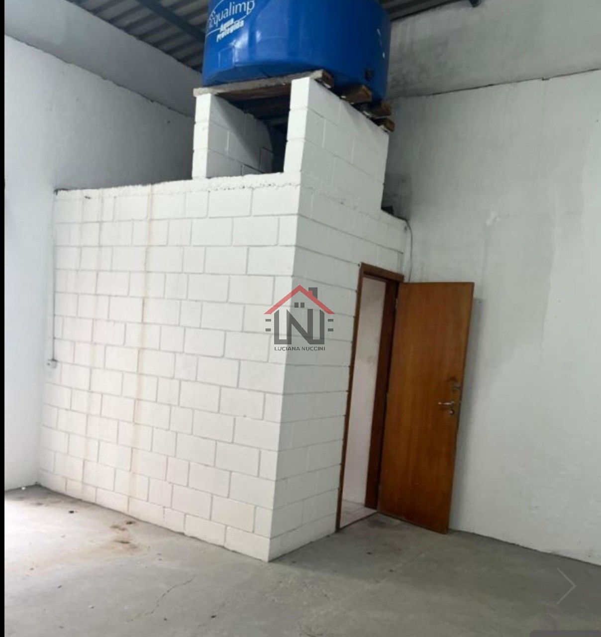 Aluguel de Galpão Comercial em São Paulo-SP, Bairro Catumbi: Sala, Banheiro e 250m² de Área!