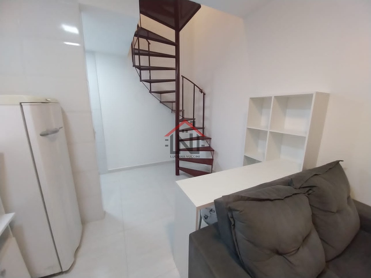 Aluguel de Apartamento com 1 Quarto e Suíte na Vila Dom Pedro I, São Paulo-SP: 35m², 2 Banheiros, Sala!