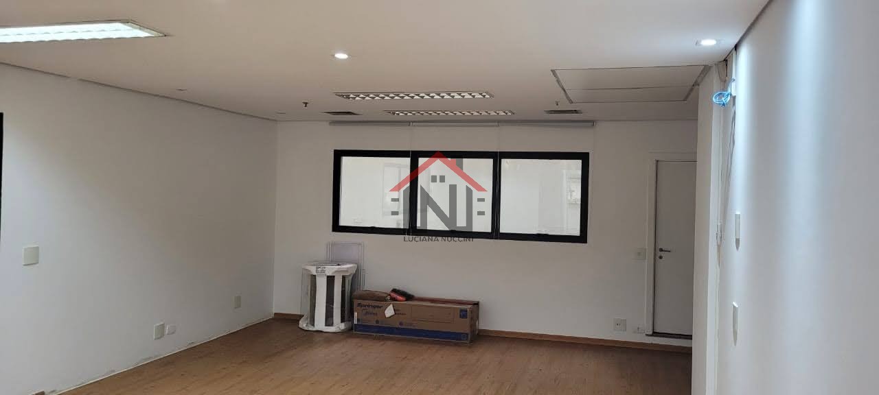 Conjunto Comercial de Alto Padrão no Jardim Paulista, São Paulo-SP: 1 Sala, 3 Banheiros, 2 Vagas, 137m². Venha Conferir!