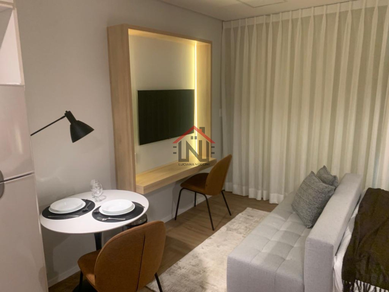 Apartamento à venda em Indianópolis, São Paulo-SP: 1 quarto, 1 banheiro, 44m² de área!