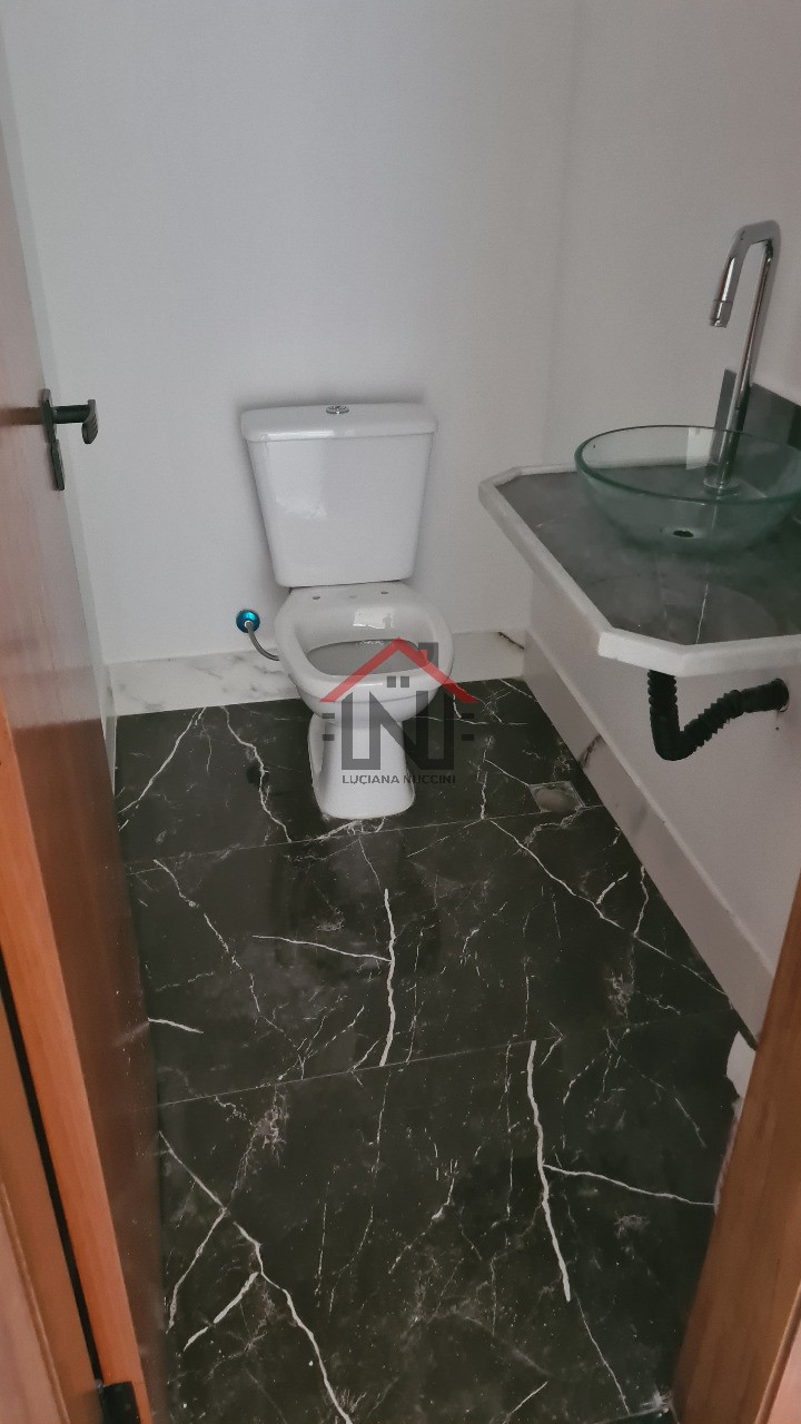 Imperdível! Casa à venda em São Paulo - Chácara Inglesa, 3 quartos, 3 suítes, 2 salas, 4 banheiros, 2 vagas, 165m².