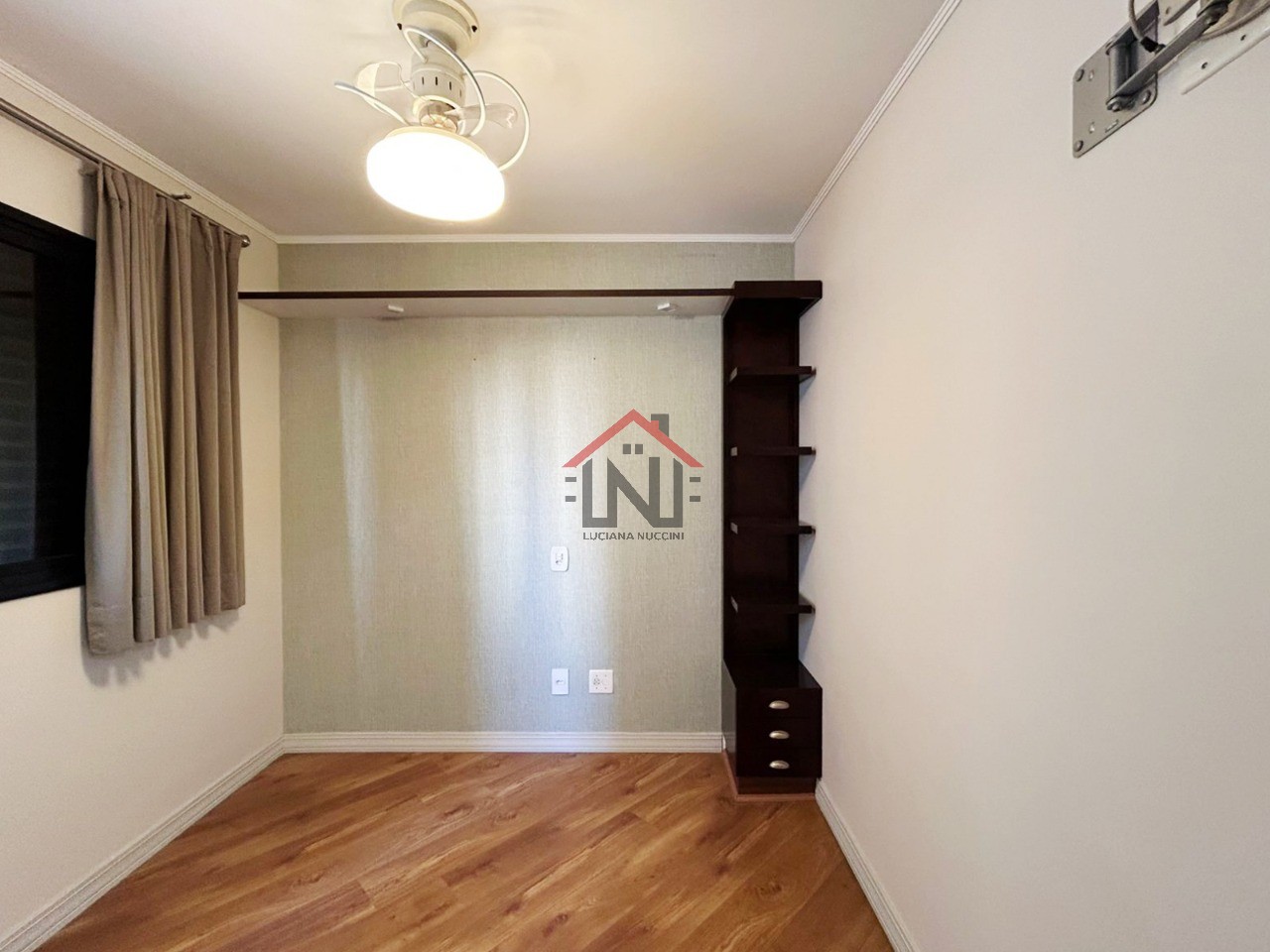 Apartamento para locação na Vila Cordeiro, São Paulo-SP: 3 quartos, 1 suíte, 2 vagas, 102m² de área.