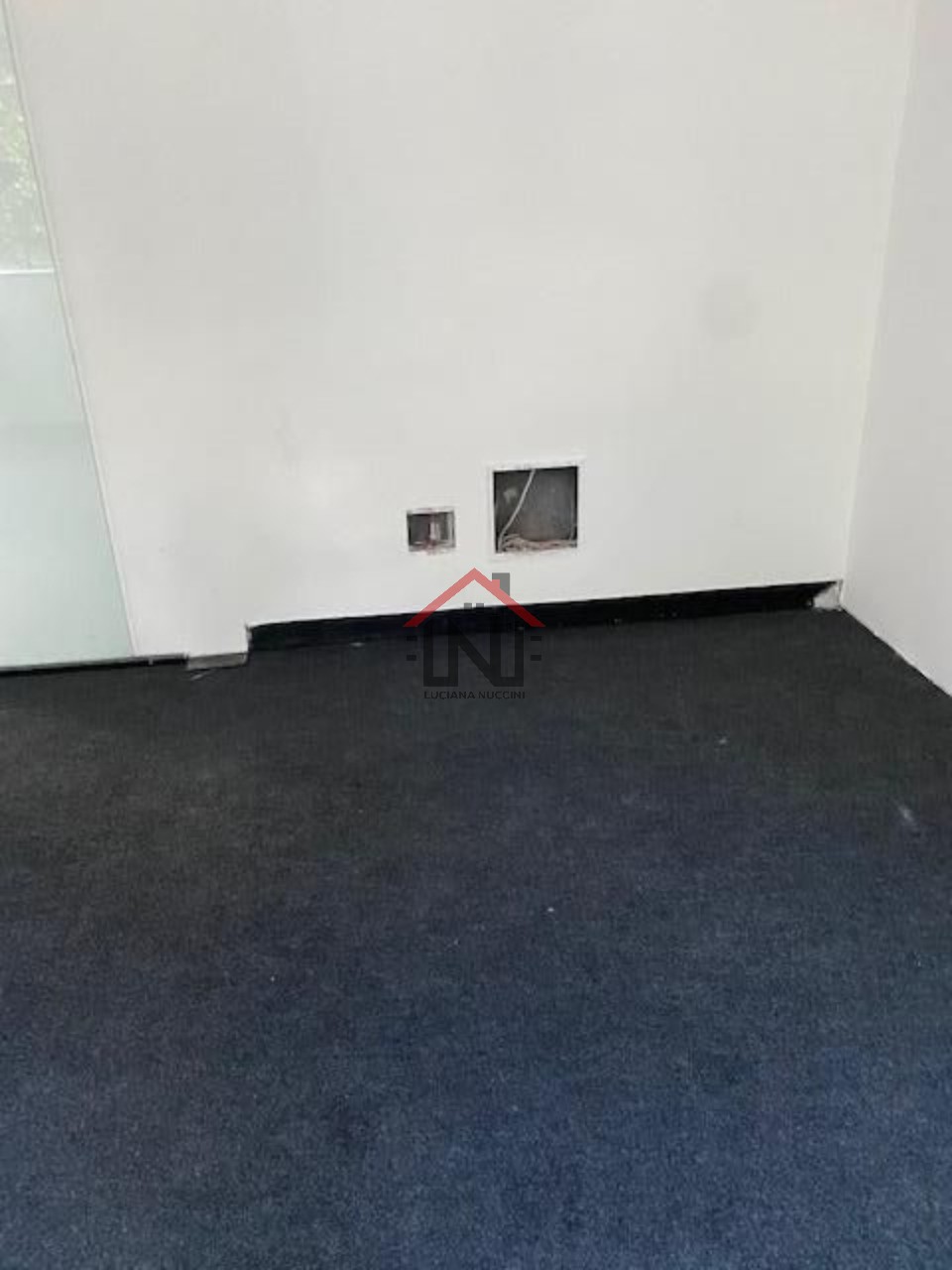 Conjunto Comercial de Alto Padrão para Locação em São Paulo-SP, Cerqueira César: 4 Salas, 2 Banheiros, 150m². Venha conferir!