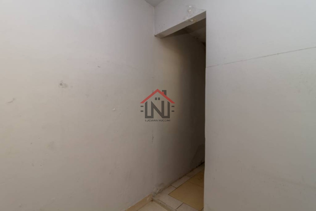 Casa à venda em Perdizes, São Paulo-SP: 3 quartos, 2 quintais, 2 banheiros, 3 vagas, 400m² de área. Aproveite!