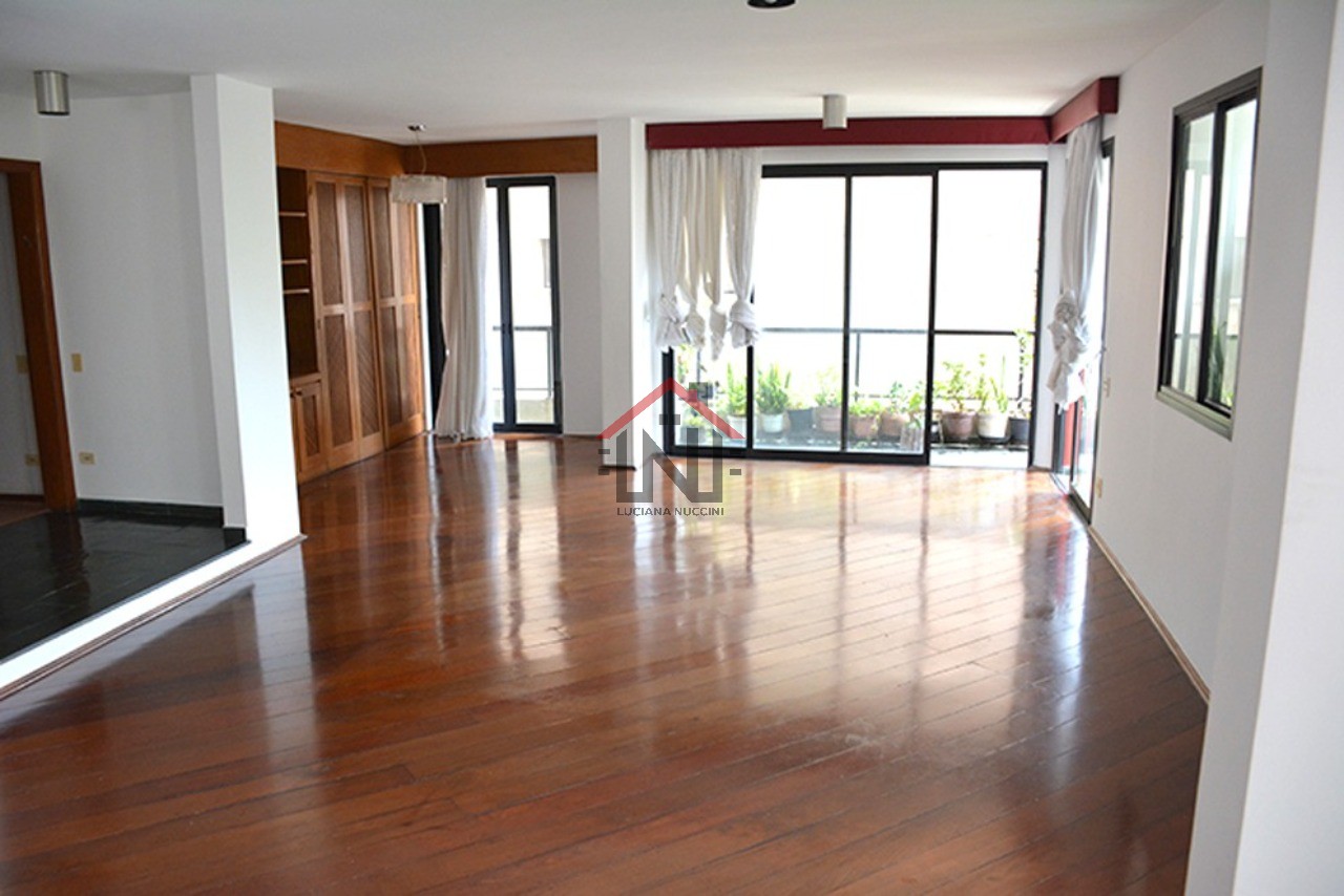 Imperdível! Apartamento de Luxo em São Paulo-SP, 3 quartos, 3 suítes, 3 vagas no Jardim Monte Verde - 195m². Confira já!