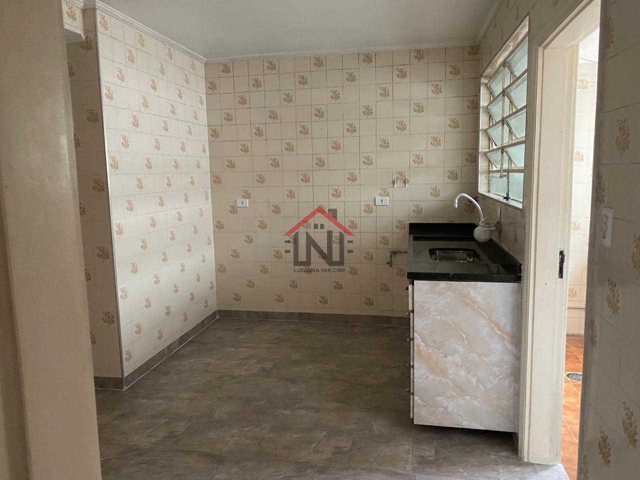 Apartamento no Jardim Paulista, São Paulo-SP: 2 quartos, sala, banheiro e vaga de garagem!
