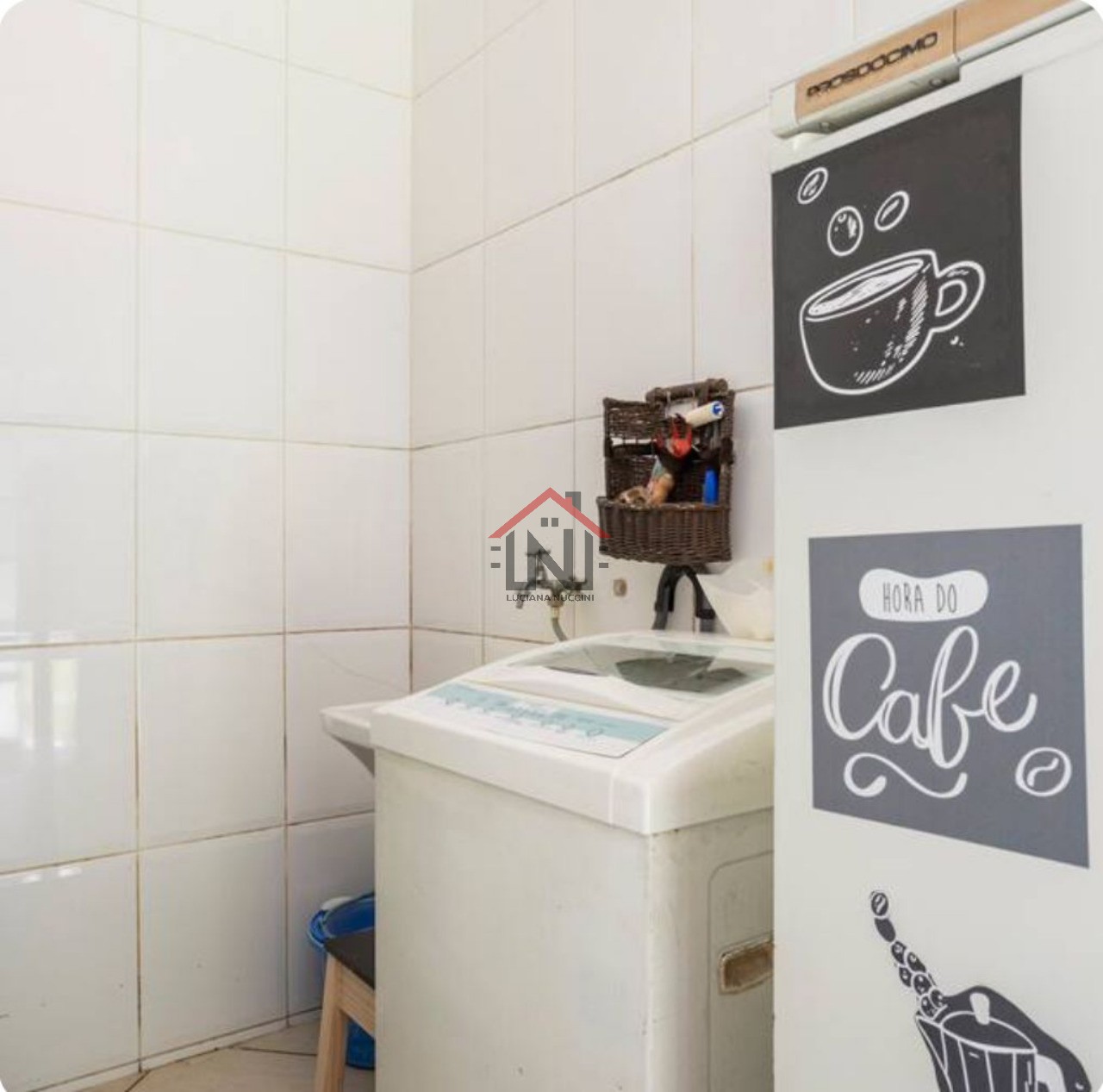 Casa à venda em São Sebastião-SP, bairro Paúba: 3 quartos, 1 sala, 2 banheiros, 240,00 m² de área.