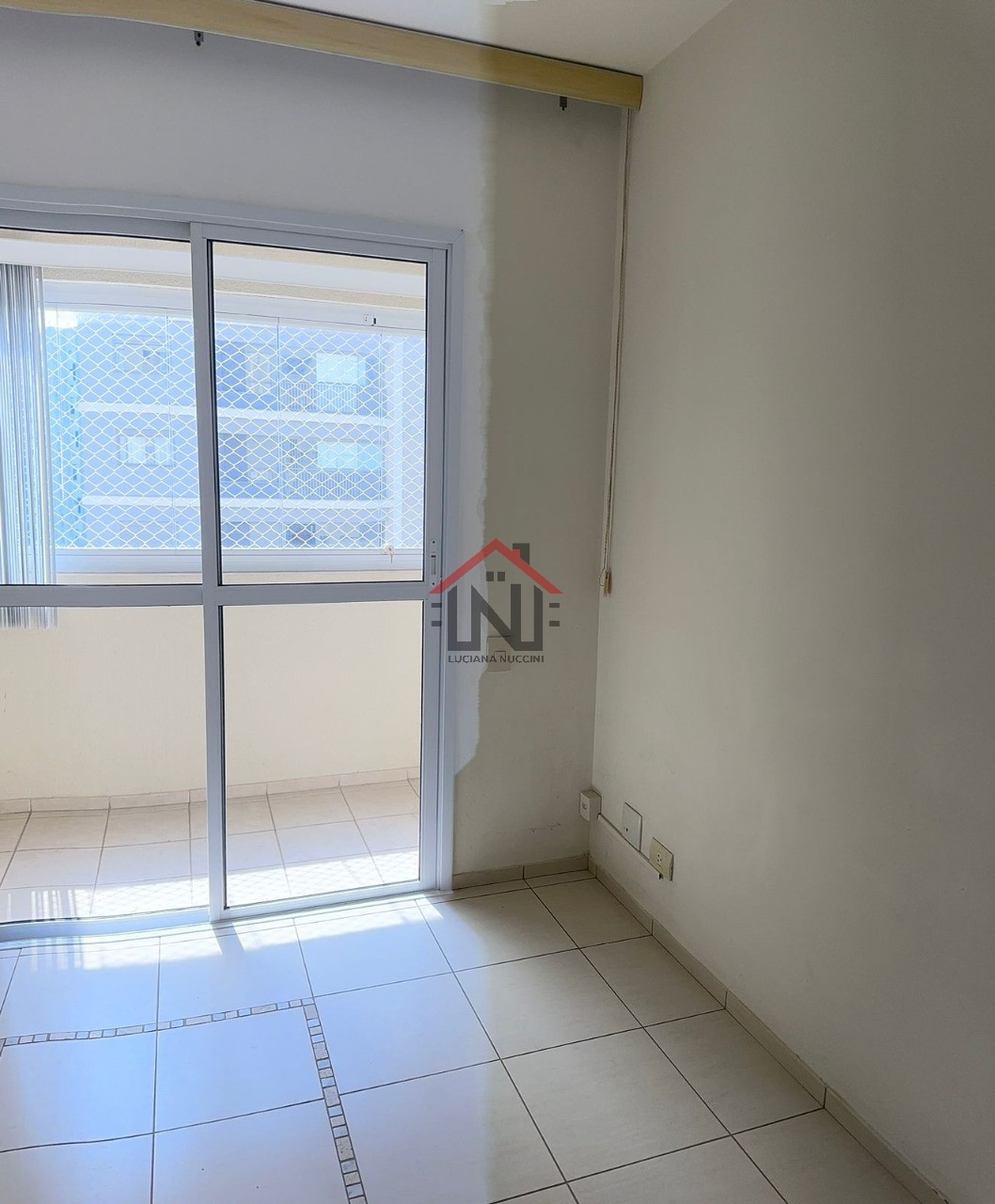 Apartamento à venda em São Paulo-SP, Vila Guarani (z Sul): 2 quartos, 1 sala, 2 banheiros, 1 vaga de garagem!