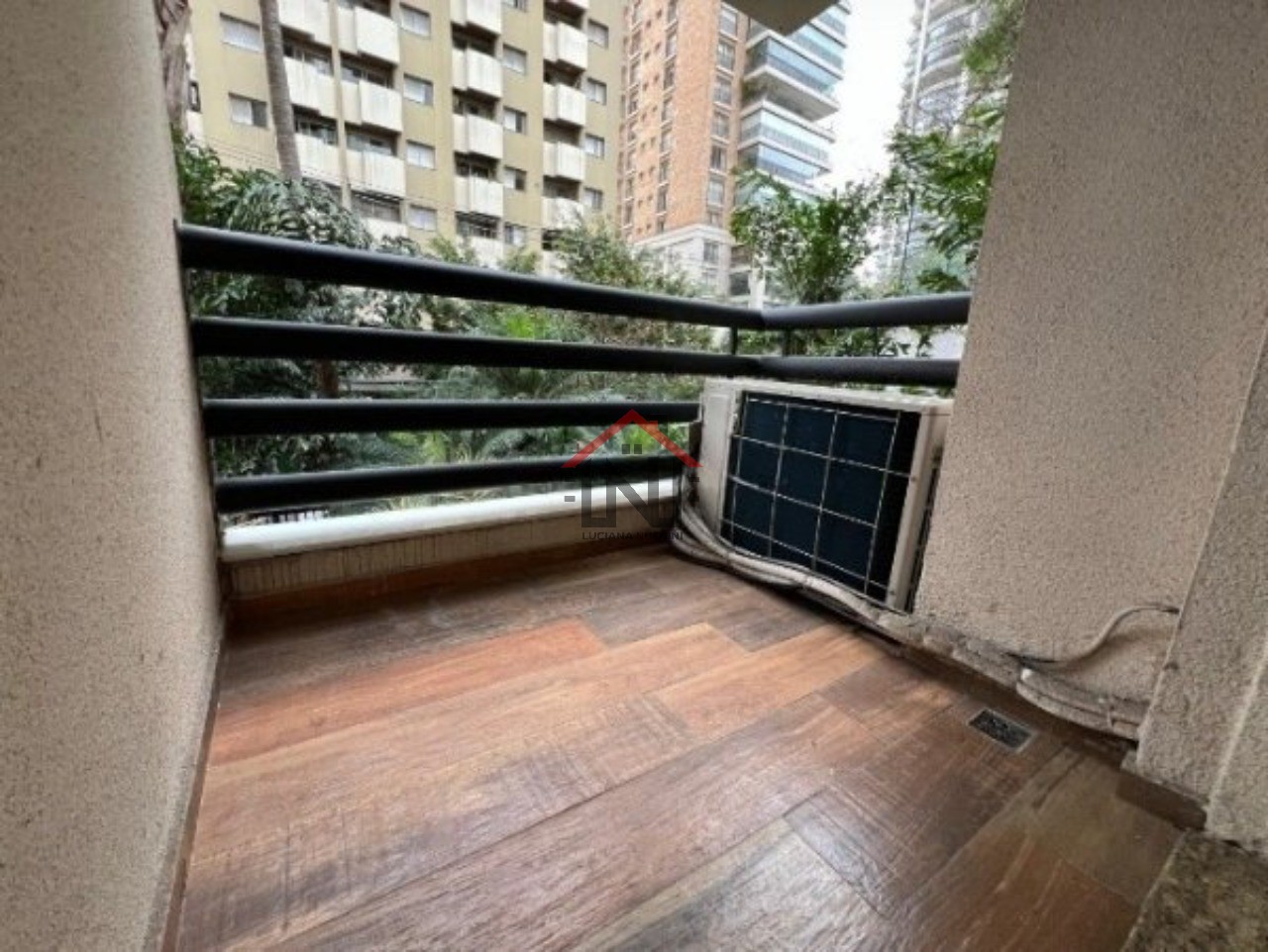 Apartamento de 1 quarto para locação em Moema, São Paulo-SP: 1 banheiro, 1 vaga de garagem, 65,00m² de área