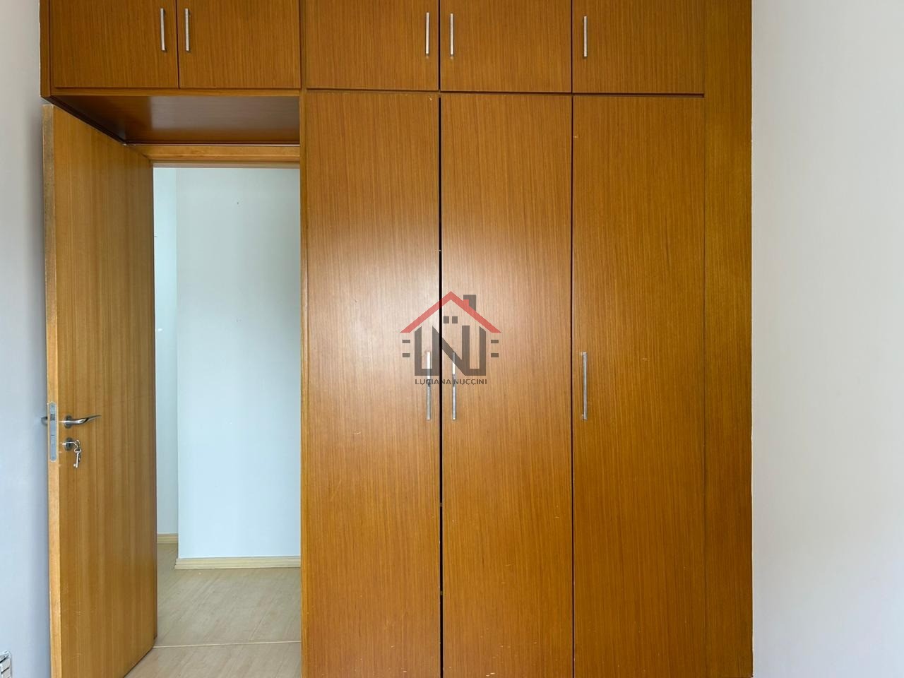 Apartamento para locação na Vila Mariana, São Paulo-SP: 1 quarto, 1 banheiro, 1 vaga, 45m² de área. Venha conferir!