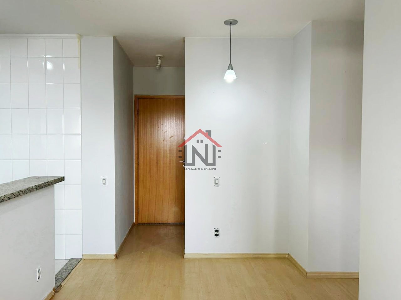 Apartamento para locação na Vila Mariana, São Paulo-SP: 1 quarto, 1 banheiro, 1 vaga, 45m² de área. Venha conferir!