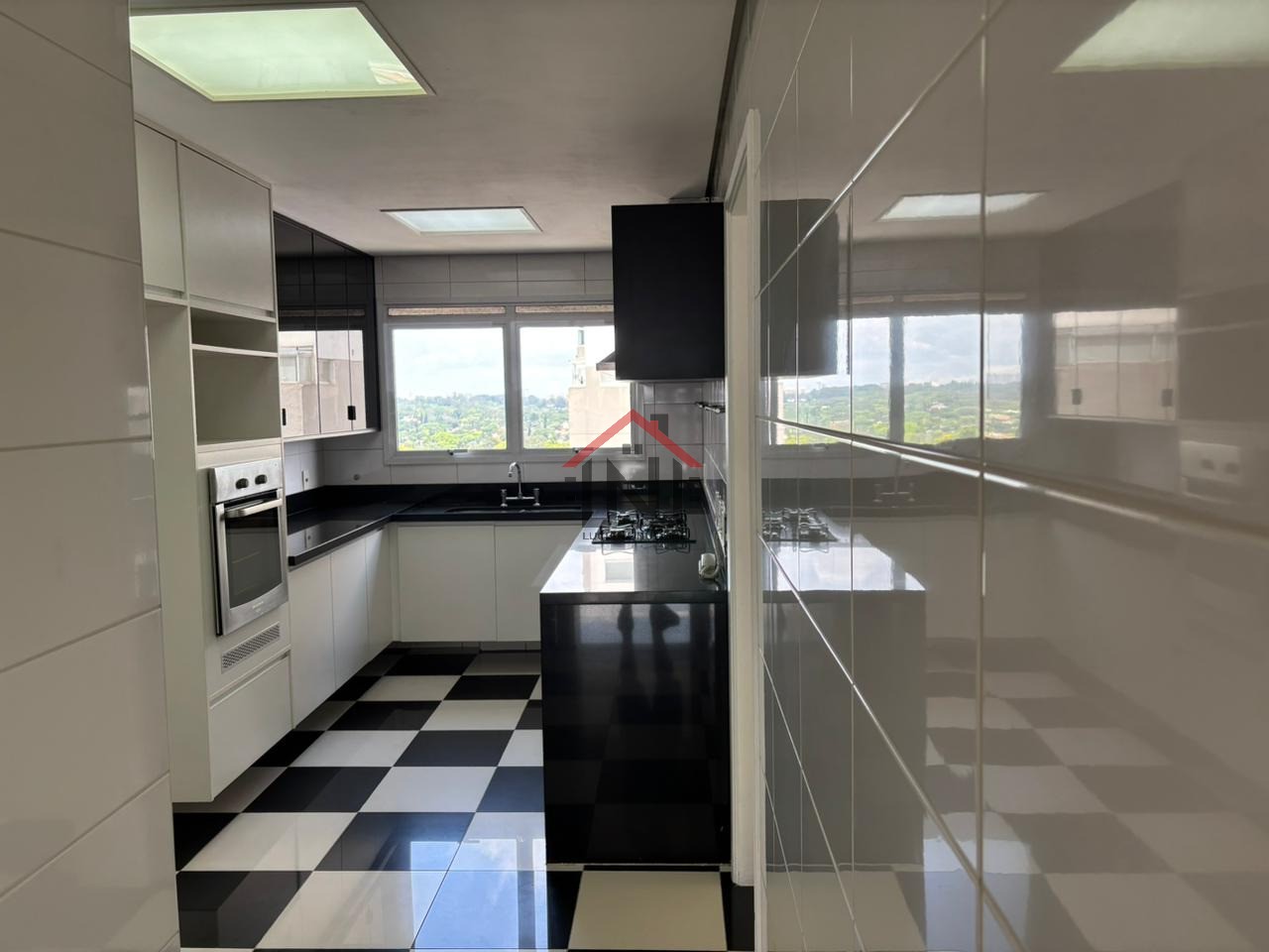Apartamento Industrial de Luxo no Campo Belo - 4 Quartos, 4 Suítes, 6 Banheiros, 4 Vagas, 223m² - Venda ou Locação em SP