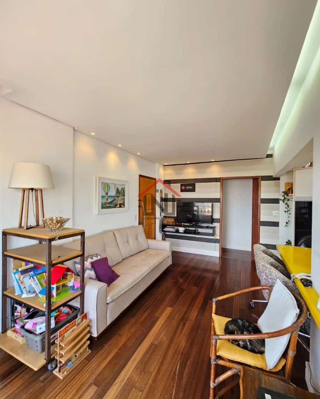 Apartamento à venda em SP: 3 quartos, 1 suíte, 3 banheiros, 3 vagas. Venha conhecer na Vila Dom Pedro I!