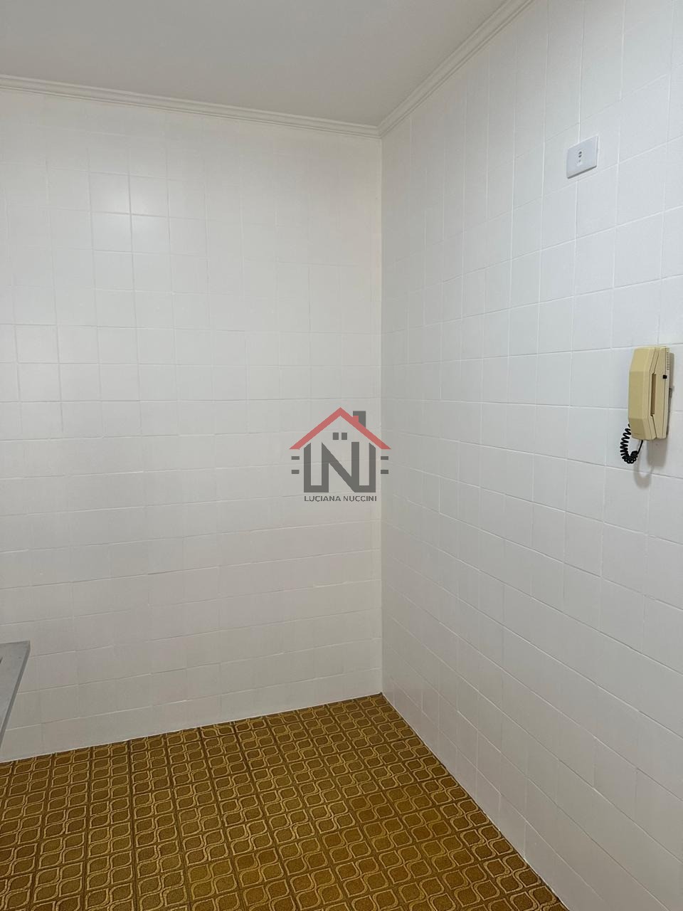 Apartamento de Luxo em Higienópolis, São Paulo-SP: 3 Quartos, 1 Suíte, 2 Banheiros, 2 Vagas de Garagem, 105m² de Área