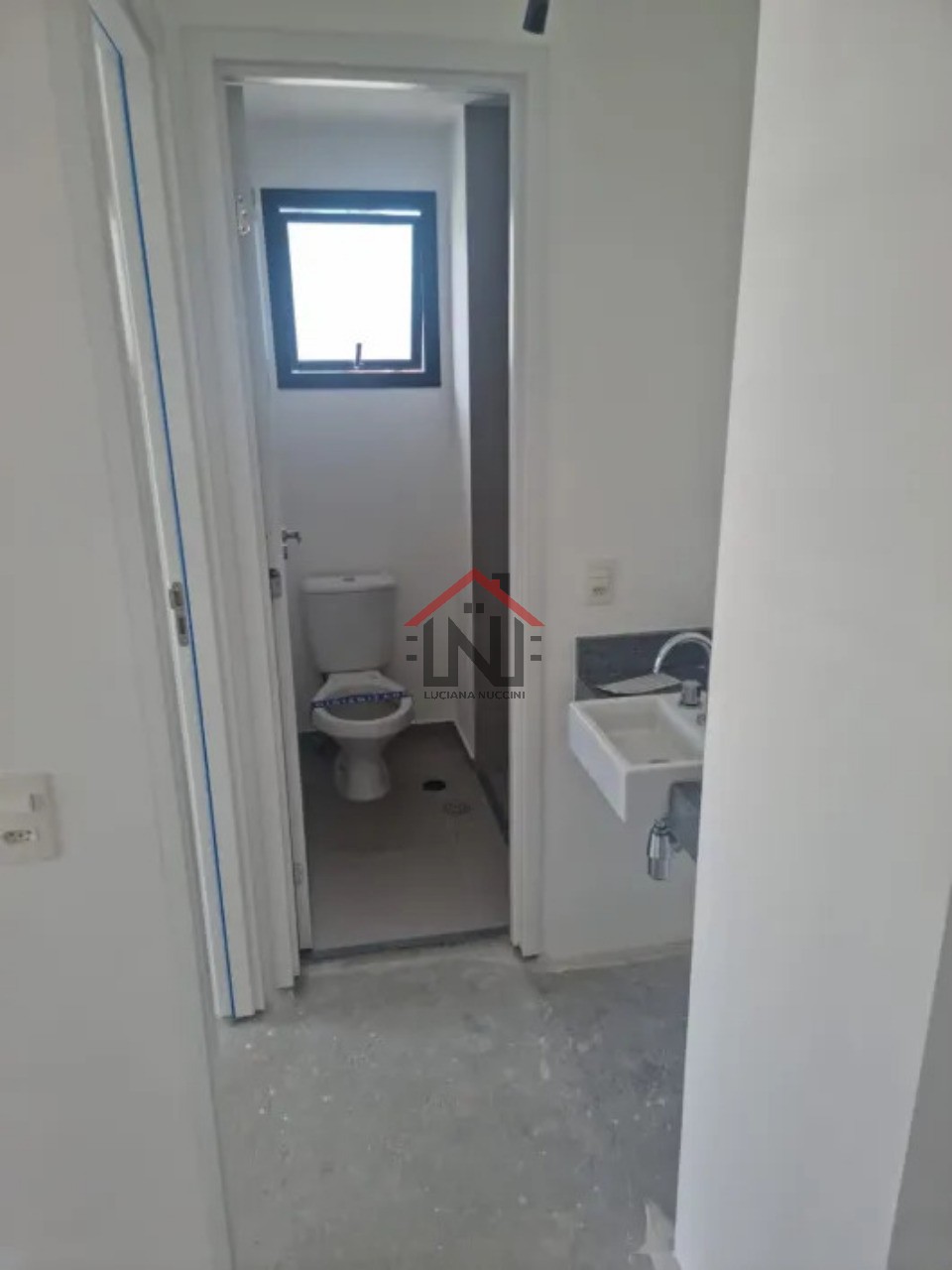 Apartamento à venda em Indianópolis, São Paulo-SP! 1 quarto, 1 sala, 1 banheiro, 29m². Venha conferir!