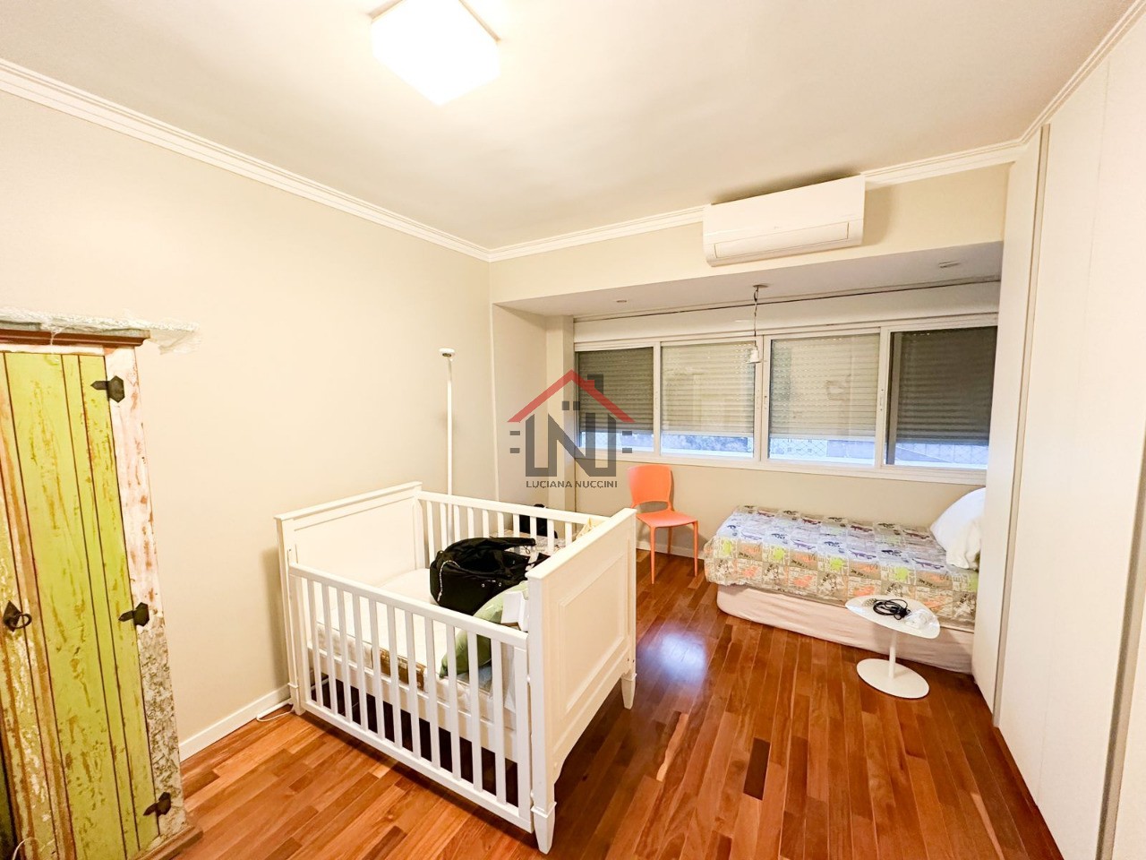 Imperdível apartamento à venda em São Paulo-SP, Itaim Bibi: 3 quartos, 2 suítes, 2 salas, 4 banheiros, 2 vagas, 130m².