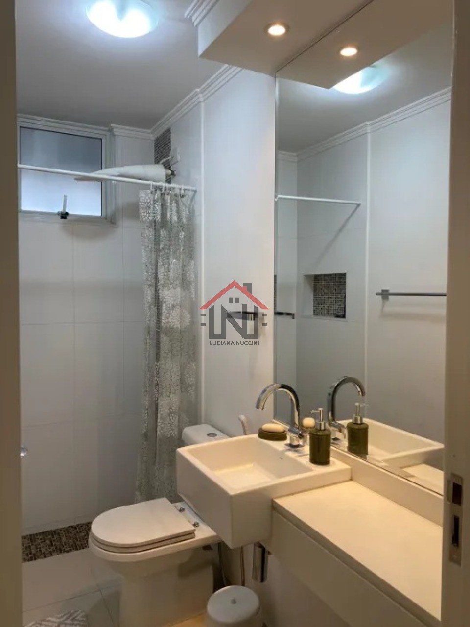 Apartamento de 2 quartos com suite e vaga na Vila Nova Conceição, São Paulo-SP: confira já!