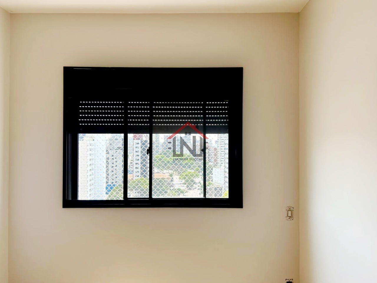 Apartamento para locação na Vila Mariana, São Paulo-SP: 1 quarto, 1 banheiro, 1 vaga, 45m² de área. Venha conferir!