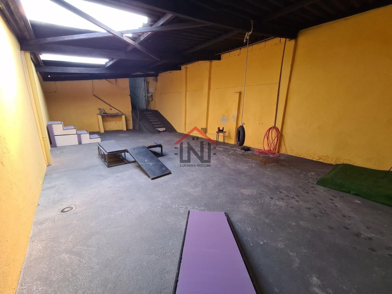 Galpão Industrial de Alto Padrão para Locação em Pinheiros, São Paulo-SP: 3 Banheiros, 370m² - Imperdível!