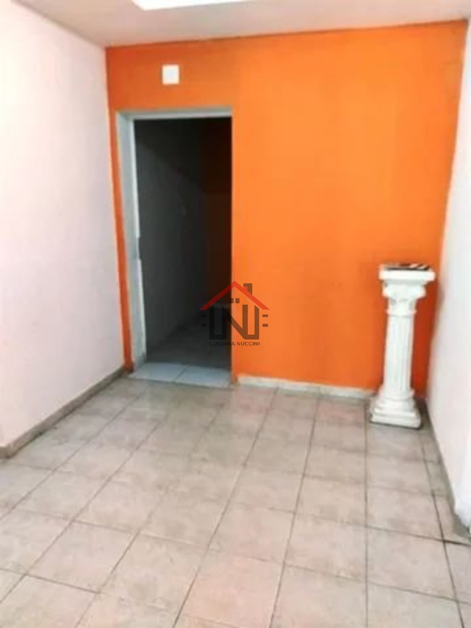 Locação de Casa Comercial na Vila Clementino, São Paulo-SP: 5 Salas, 2 Banheiros, 150m² de Área.