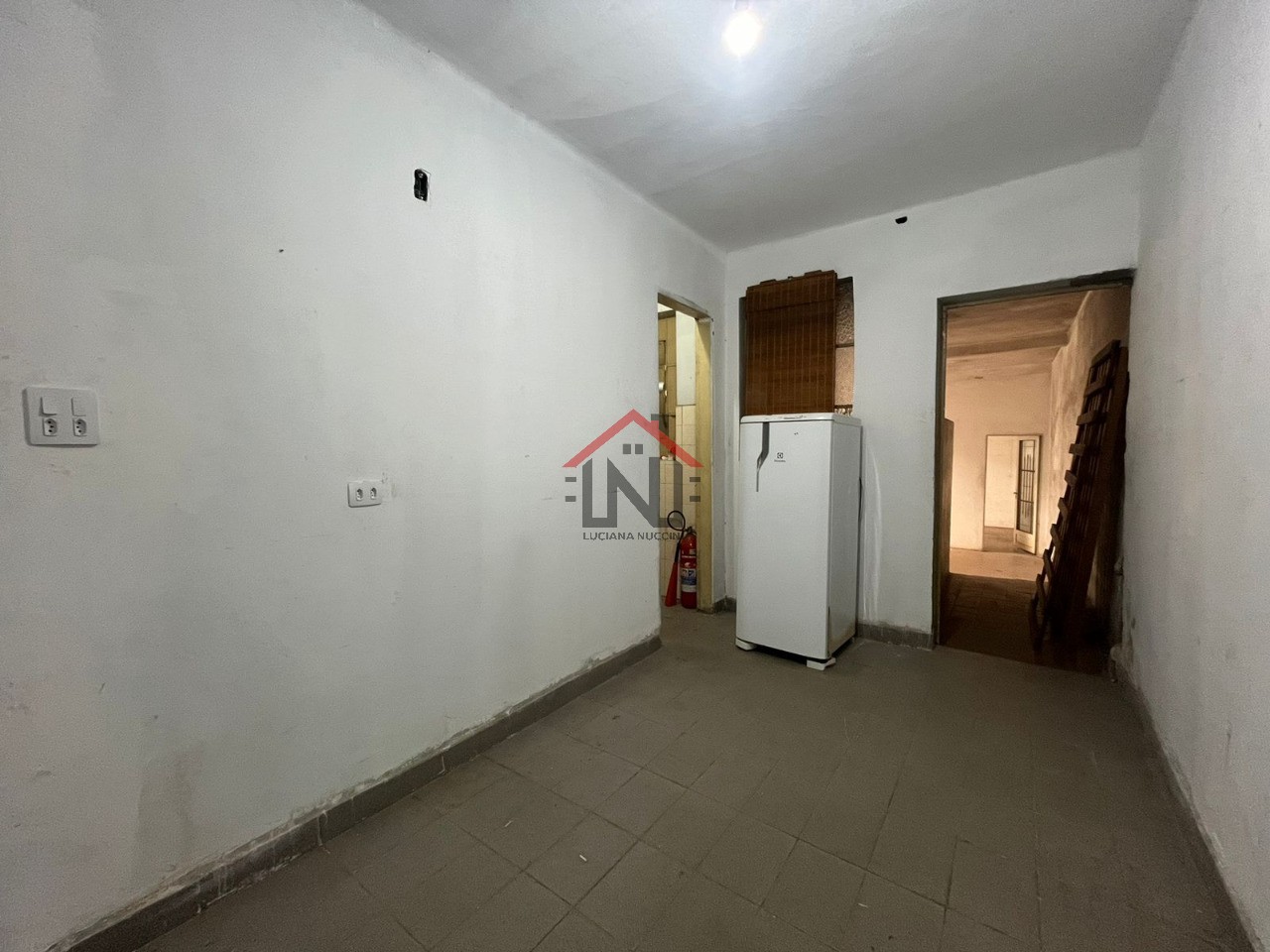 Galpão Industrial de Alto Padrão para Locação em Pinheiros, São Paulo-SP: 3 Banheiros, 370m² - Imperdível!