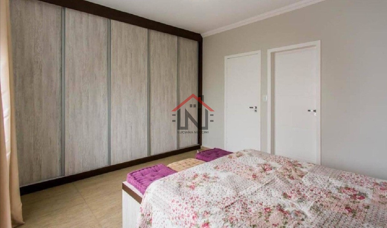 Sobrado Residencial à Venda no Ipiranga, São Paulo: 2 Suítes, 3 Salas, 2 Vagas - Imperdível Oportunidade!