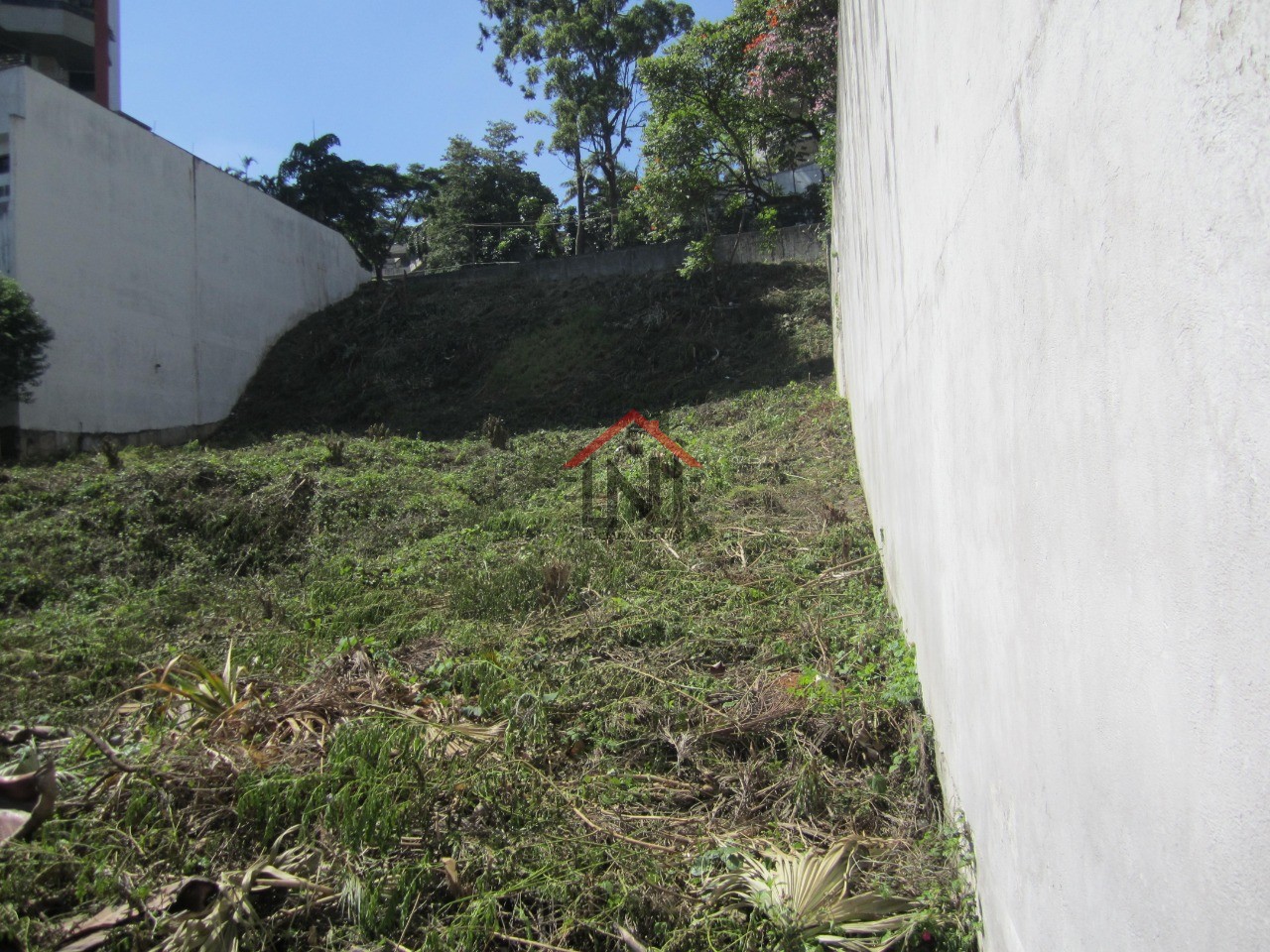 Terreno Comercial à Venda no Morumbi, São Paulo-SP - 248,90 m² de Área Disponível!