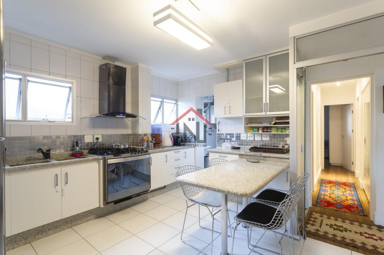 Imperdível cobertura de luxo em São Paulo-SP, Perdizes: 3 quartos, 2 suítes, 2 salas, 3 banheiros, 2 vagas, 234m². Confira!