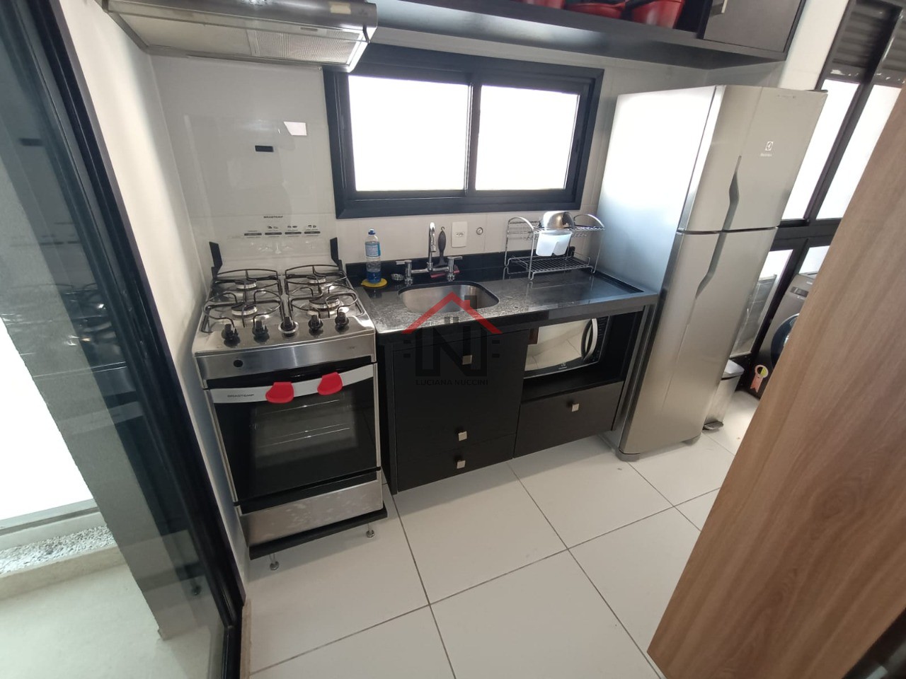 Apartamento para locação em Pinheiros - São Paulo-SP: 2 quartos, 1 banheiro, 2 vagas, 70m² de área!