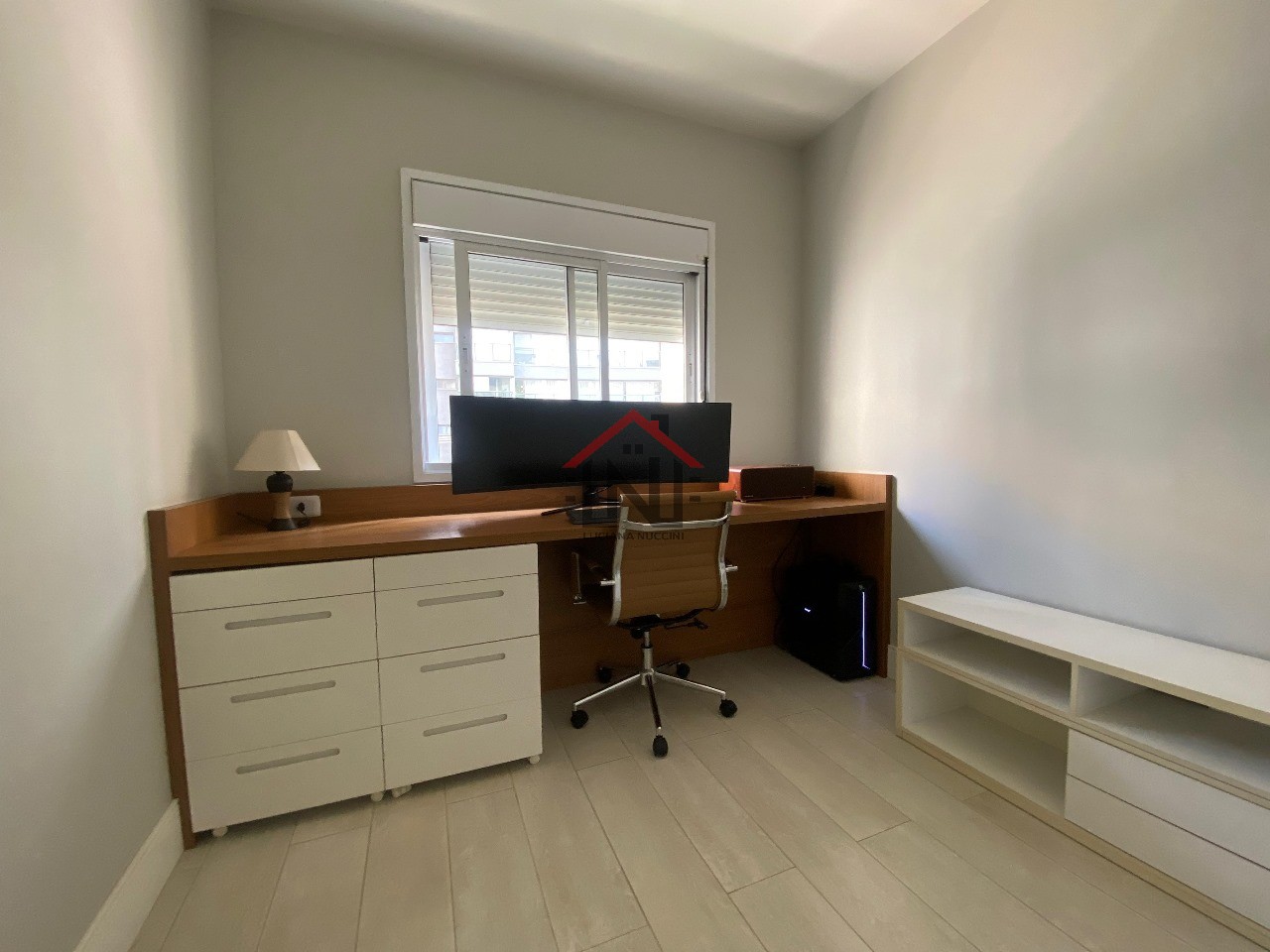 Apartamento de Luxo para Locação em Pinheiros - São Paulo-SP: 2 Quartos, 1 Suíte, 2 Banheiros, 2 Vagas, 68m² de Área.