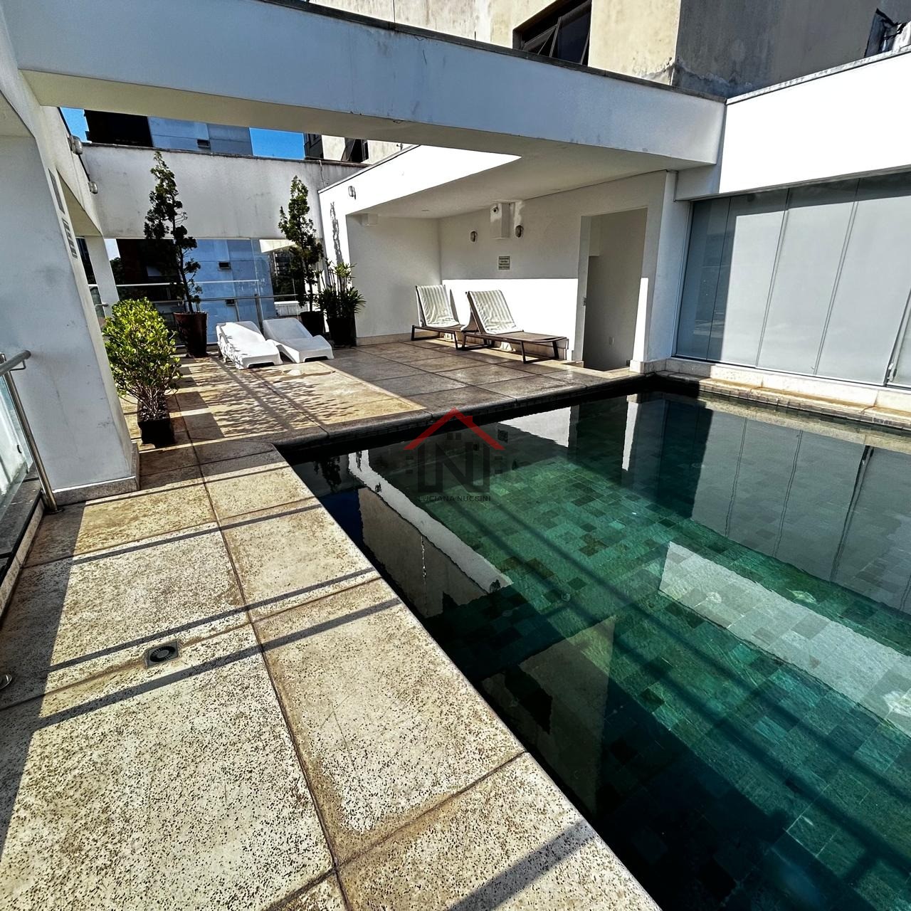 Apartamento para locação no Jardim Paulista, São Paulo-SP: 1 quarto, 1 sala, 1 banheiro, 1 vaga de garagem!