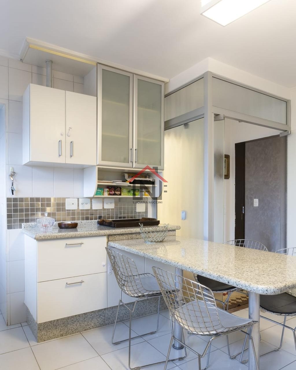 Imperdível cobertura de luxo em São Paulo-SP, Perdizes: 3 quartos, 2 suítes, 2 salas, 3 banheiros, 2 vagas, 234m². Confira!