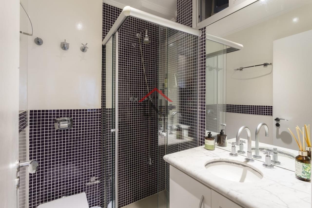 Imperdível cobertura de luxo em São Paulo-SP, Perdizes: 3 quartos, 2 suítes, 2 salas, 3 banheiros, 2 vagas, 234m². Confira!